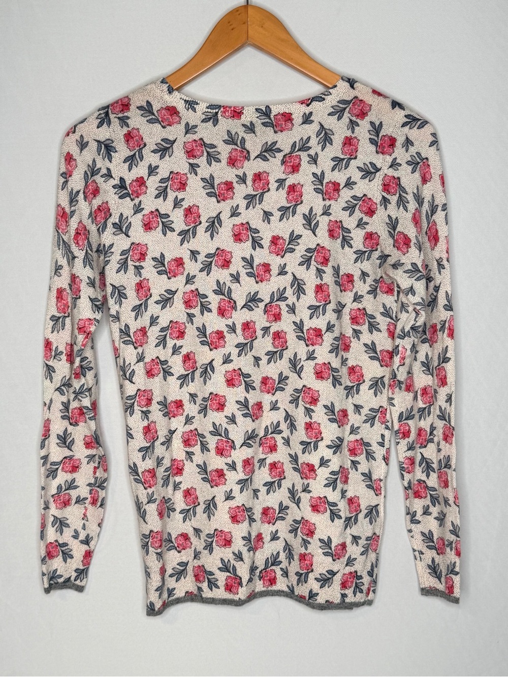 NWT! Ann Taylor LOFT Floral Print Wool-Blend Lightweight Sweater. Size Small. - Picture 5 of 8